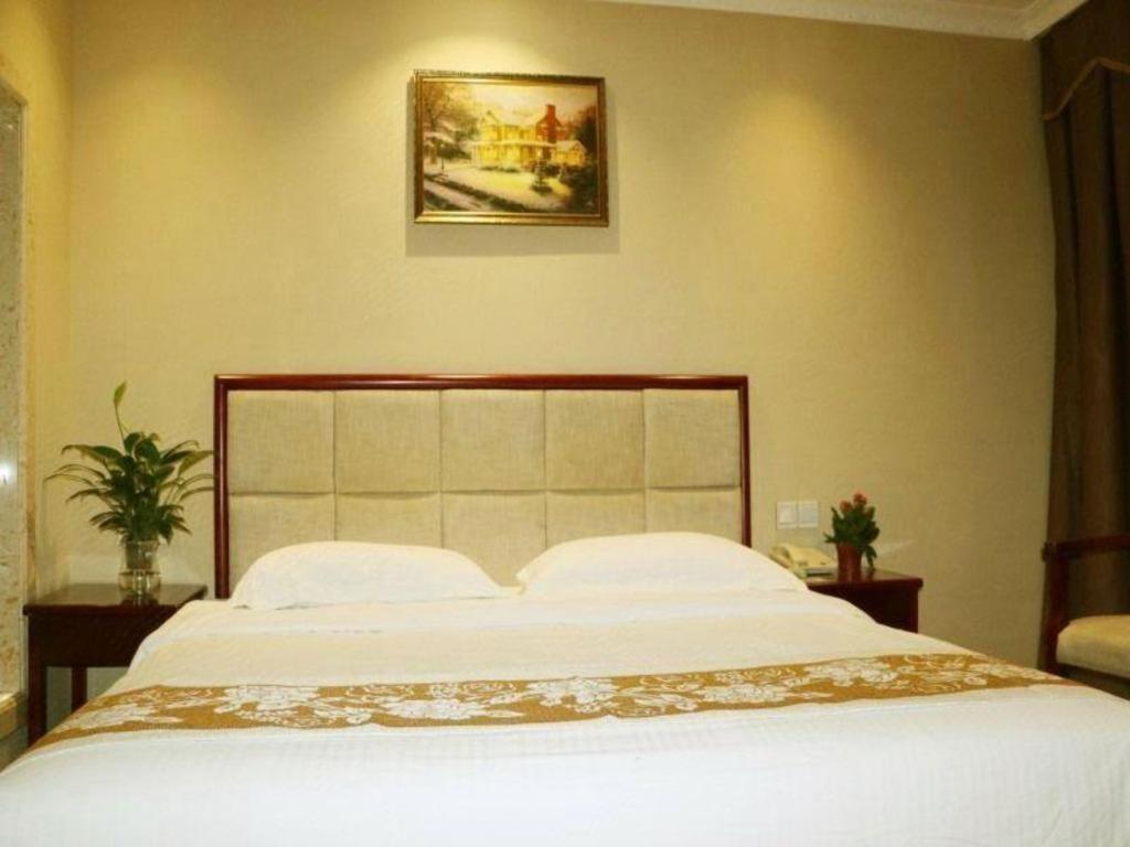 Greentree Inn Guangzhou Panyu Chimelong Happy World Business Hotel Dış mekan fotoğraf