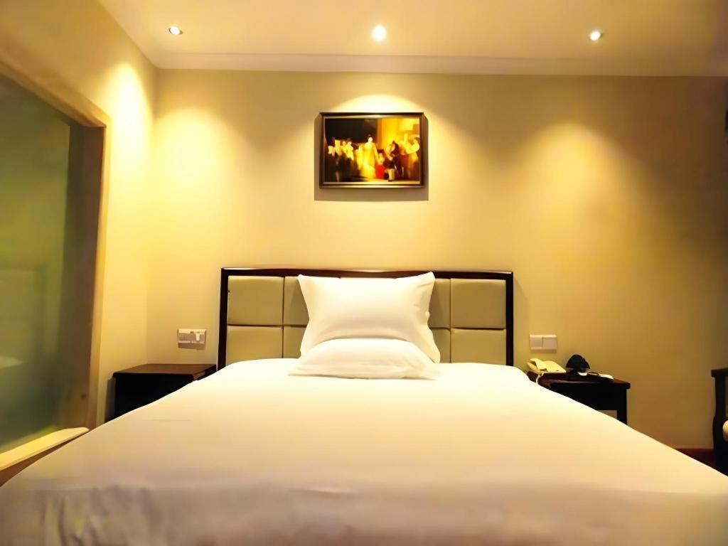 Greentree Inn Guangzhou Panyu Chimelong Happy World Business Hotel Dış mekan fotoğraf