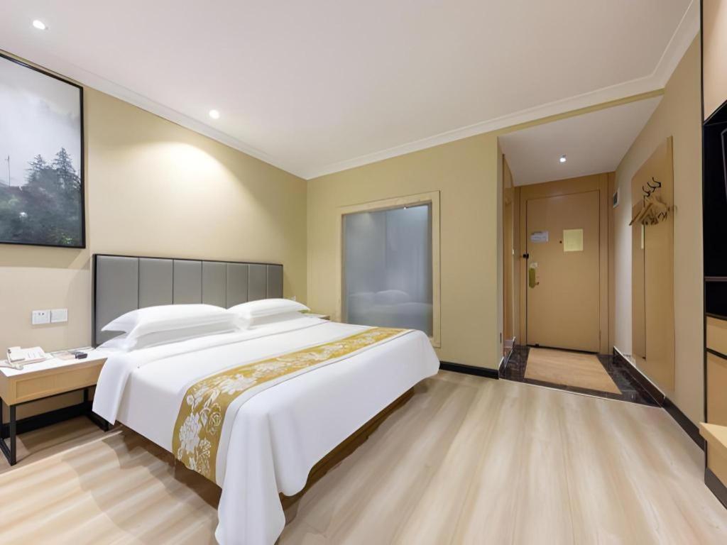 Greentree Inn Guangzhou Panyu Chimelong Happy World Business Hotel Dış mekan fotoğraf