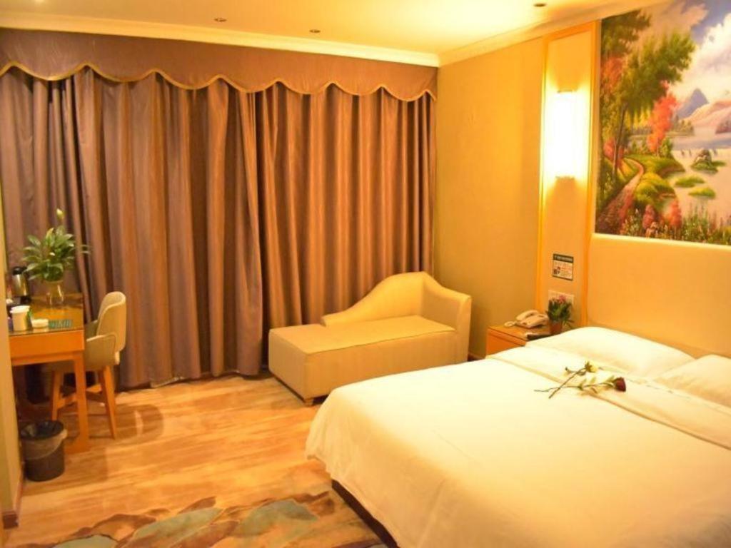 Greentree Inn Guangzhou Panyu Chimelong Happy World Business Hotel Dış mekan fotoğraf