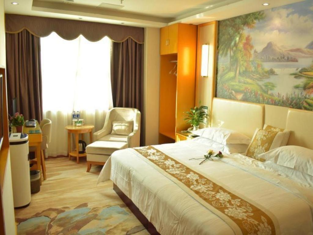 Greentree Inn Guangzhou Panyu Chimelong Happy World Business Hotel Dış mekan fotoğraf