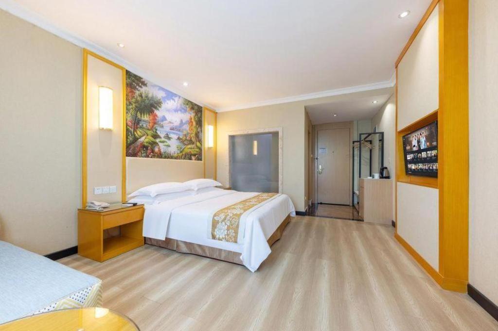 Greentree Inn Guangzhou Panyu Chimelong Happy World Business Hotel Dış mekan fotoğraf