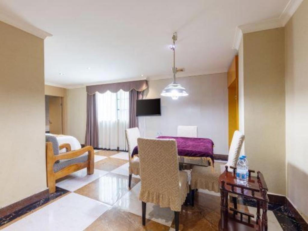 Greentree Inn Guangzhou Panyu Chimelong Happy World Business Hotel Dış mekan fotoğraf